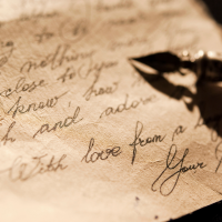 Letter 1080x1080 canva